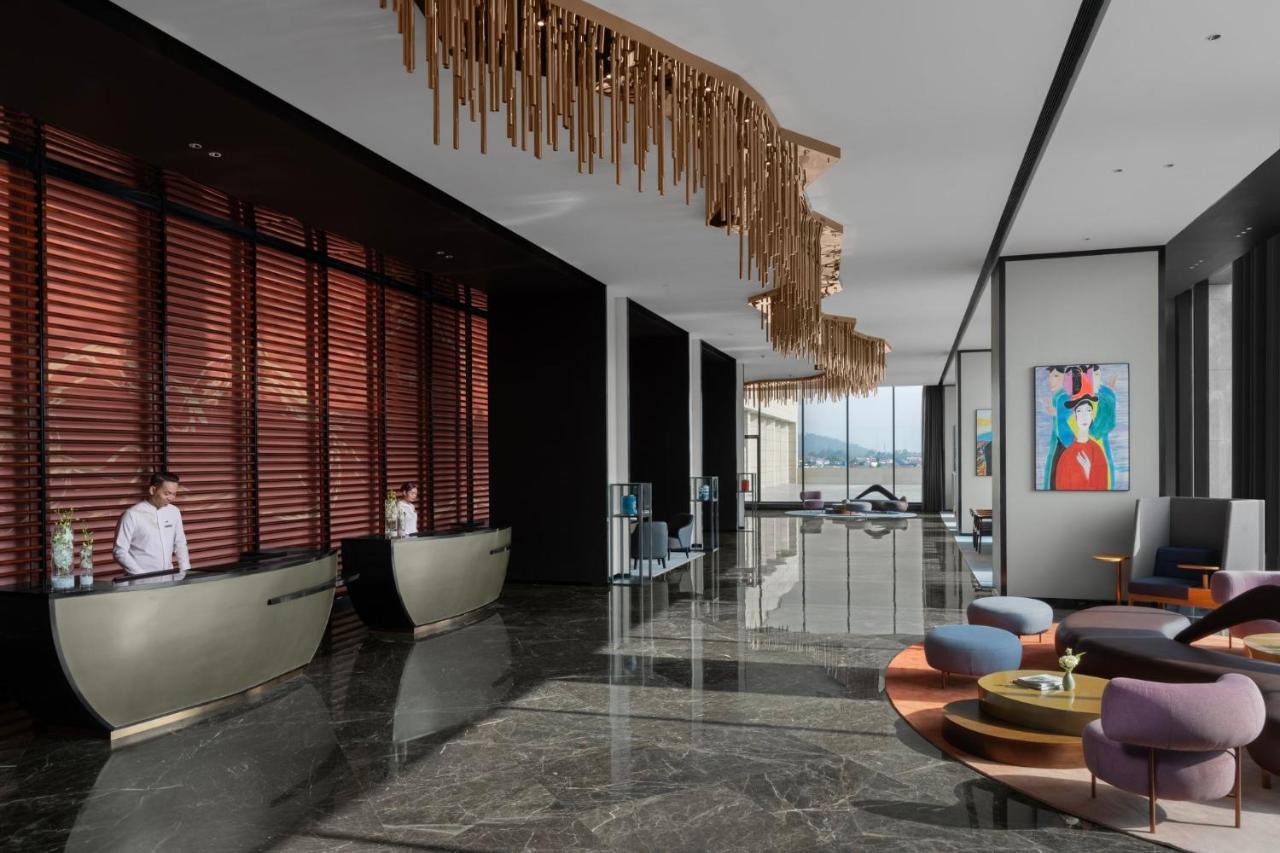 Crowne Plaza Vinh Yen City Centre By Ihg Exterior photo