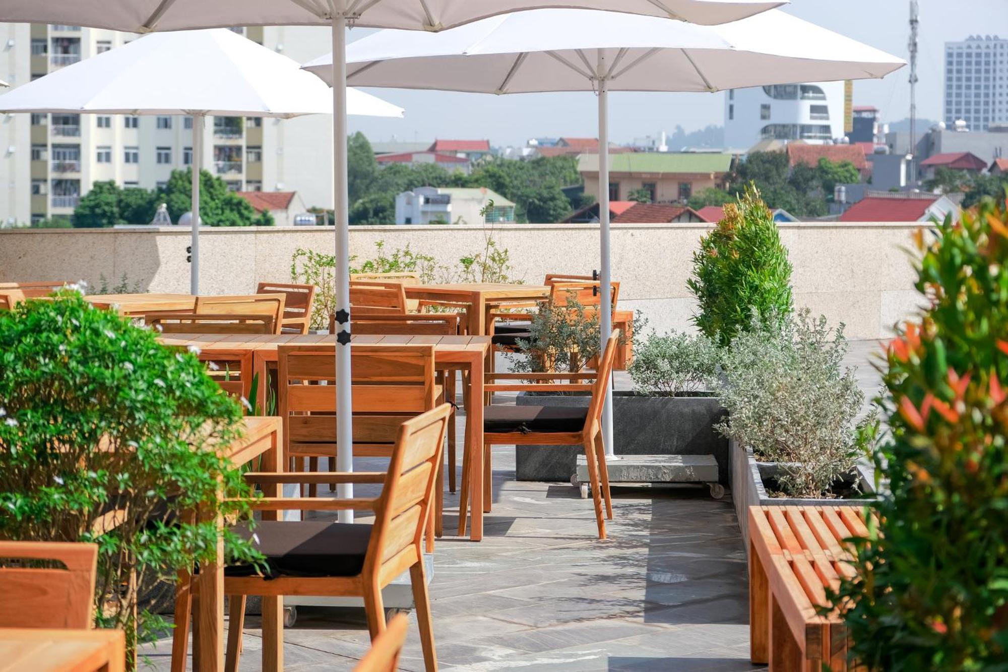Crowne Plaza Vinh Yen City Centre By Ihg Exterior photo
